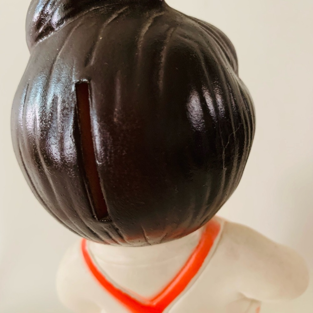 Vintage big boy plastic piggy bank - Picture 9 of 11